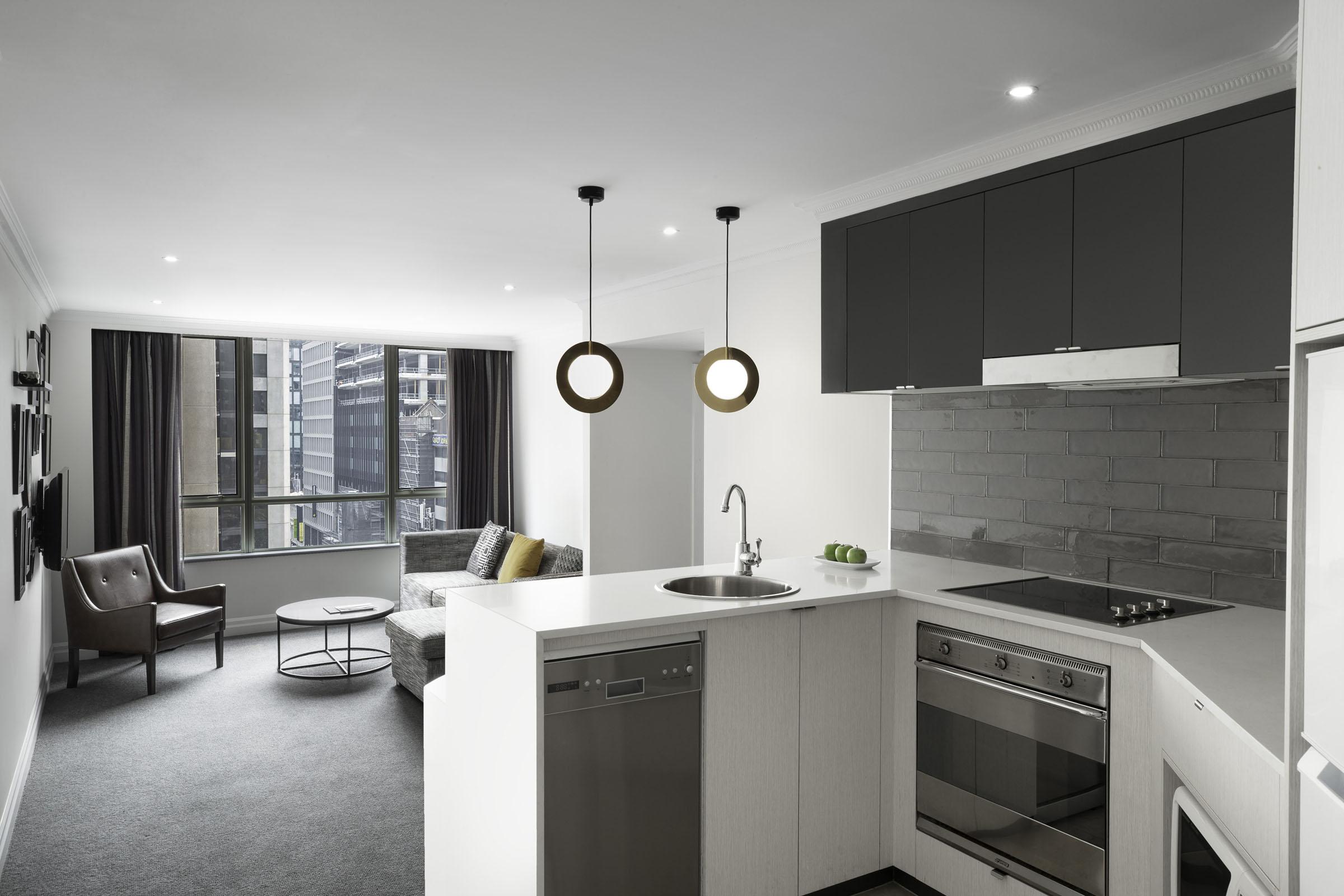 Mantra 2 Bond Street Aparthotel Сидни Екстериор снимка