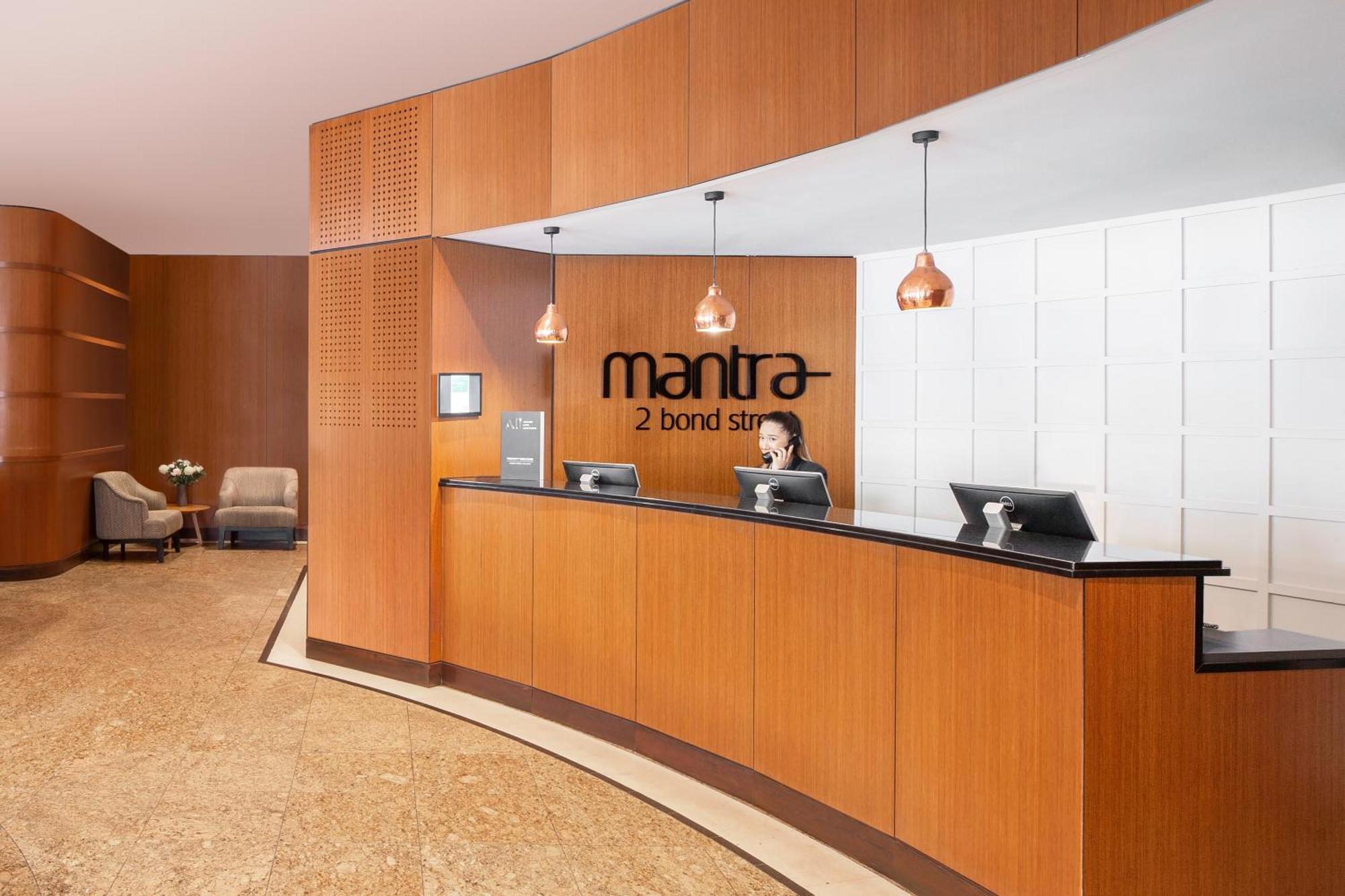 Mantra 2 Bond Street Aparthotel Сидни Екстериор снимка
