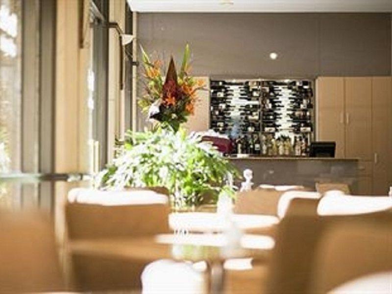 Mantra 2 Bond Street Aparthotel Сидни Екстериор снимка